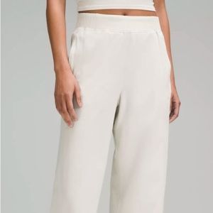 Stretch Woven Wide Leg Pant